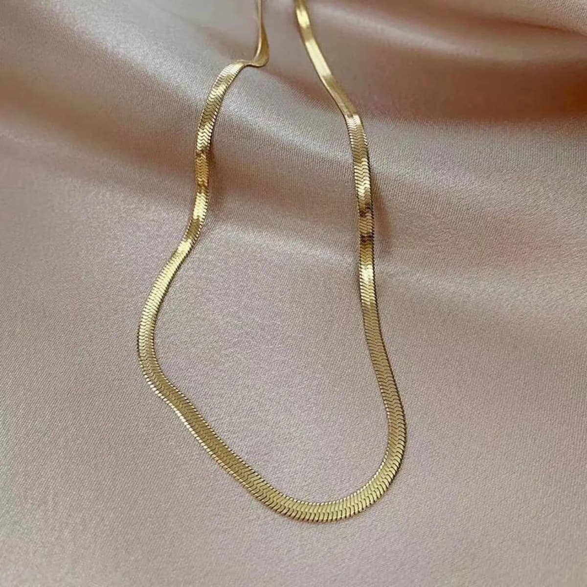 Flat Herringbone Gold Chain Necklace
