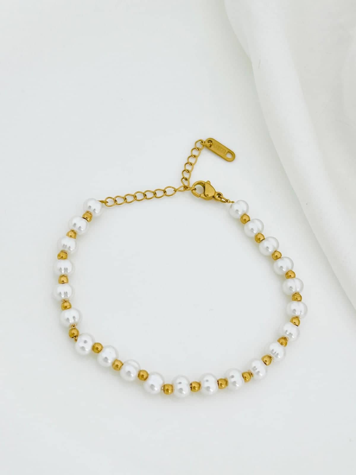 Pearl Gold Bead Station Bracelet