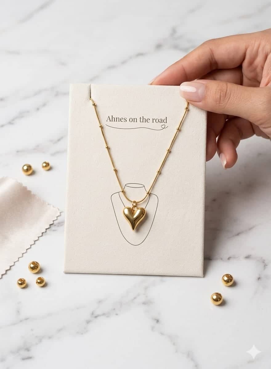 Puffy Heart Station Necklace