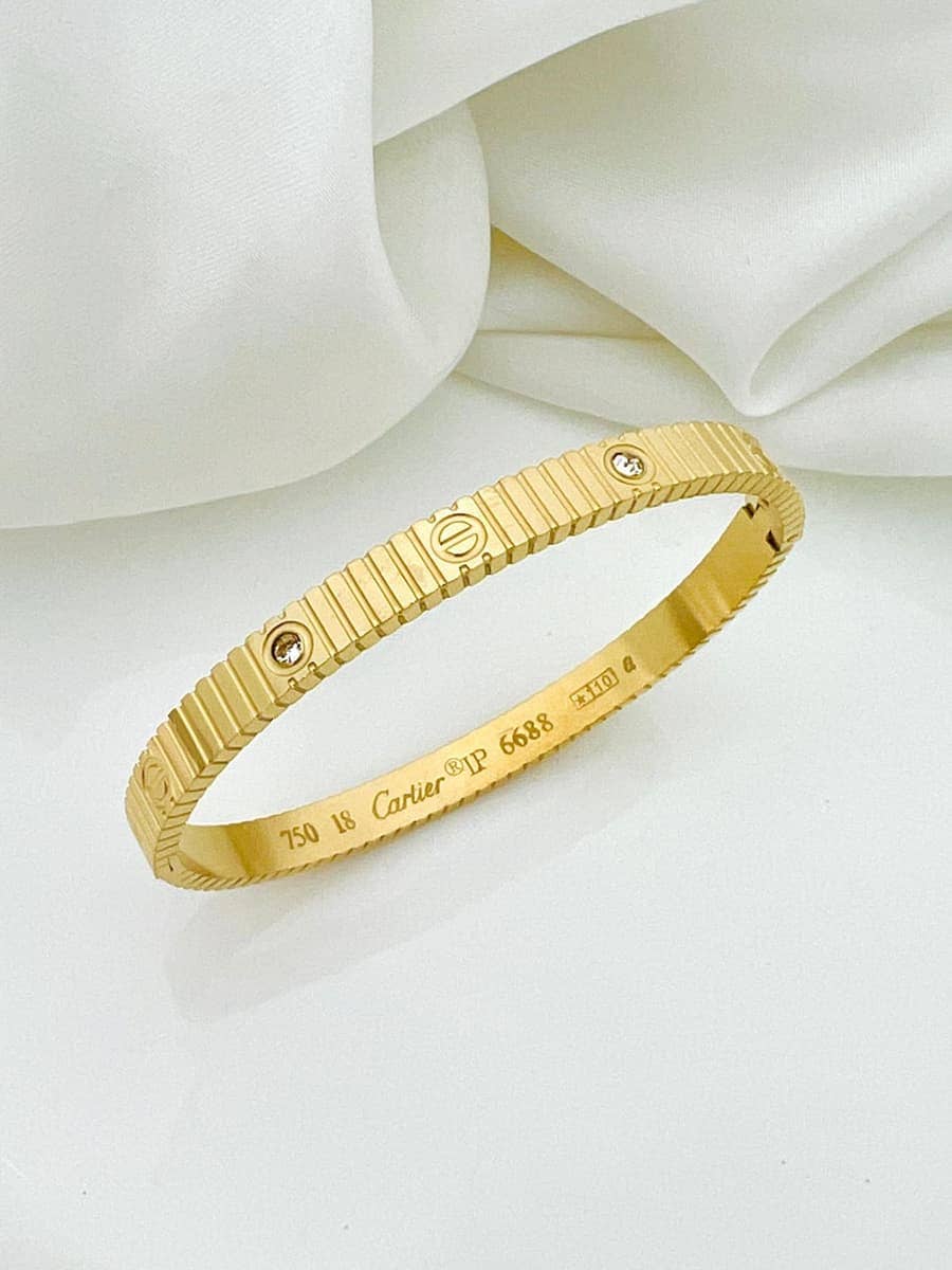 Ribbed Crystal Screw Head Bangle