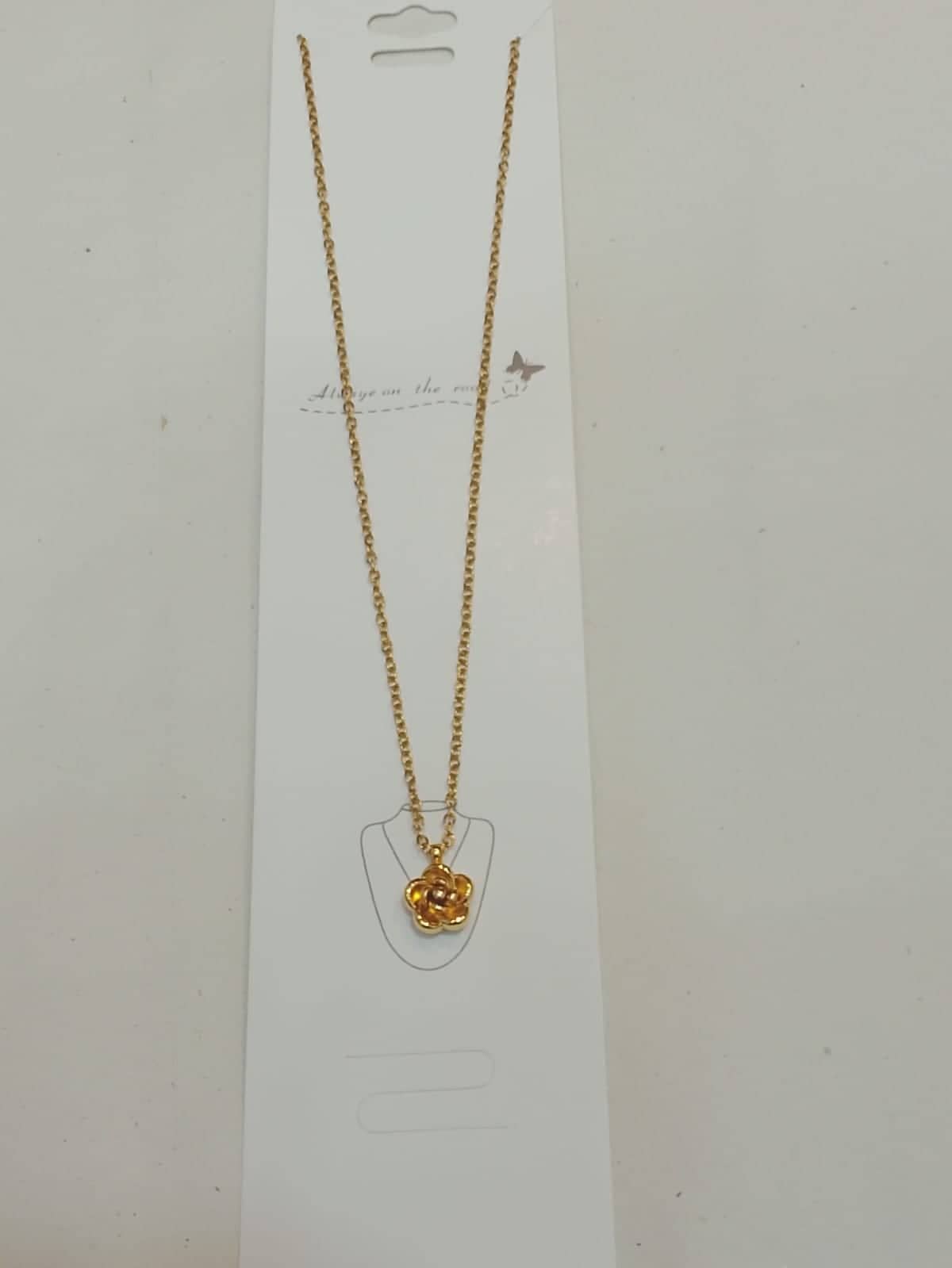 Rose Flower Pendant Gold Necklace