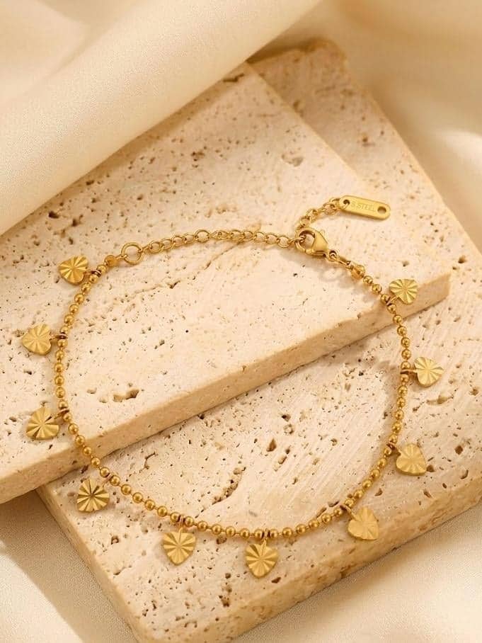 Sunburst Heart Charm Gold Bracelet