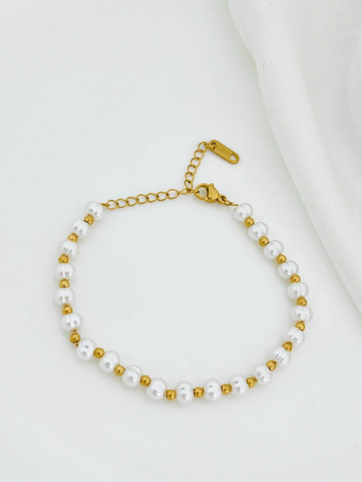 Pearl Gold Bead Station Bracelet