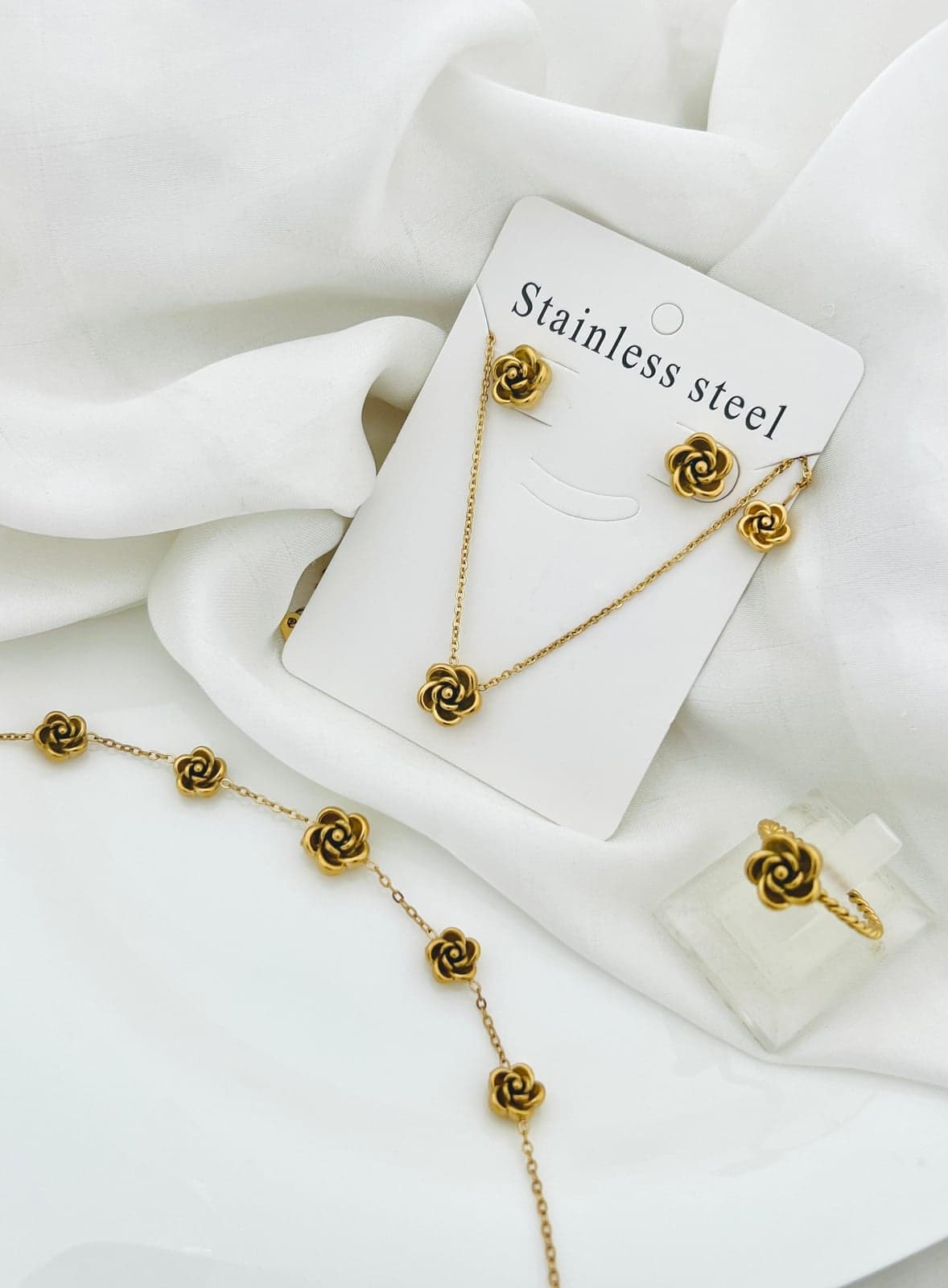 Rose Floral Four Piece Jewelry Set